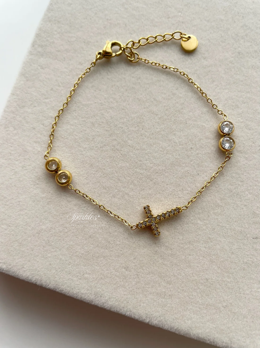 gb583 Cross bracelet