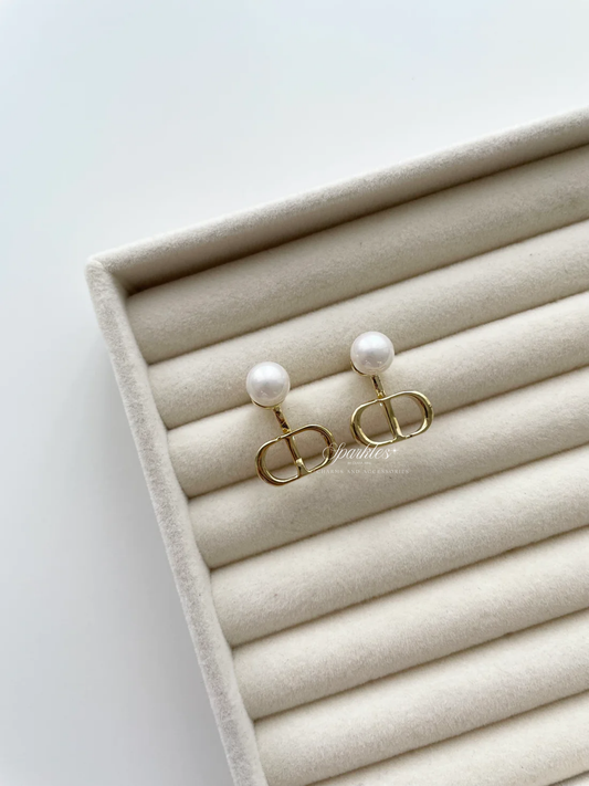 ge1433 Pearl earrings