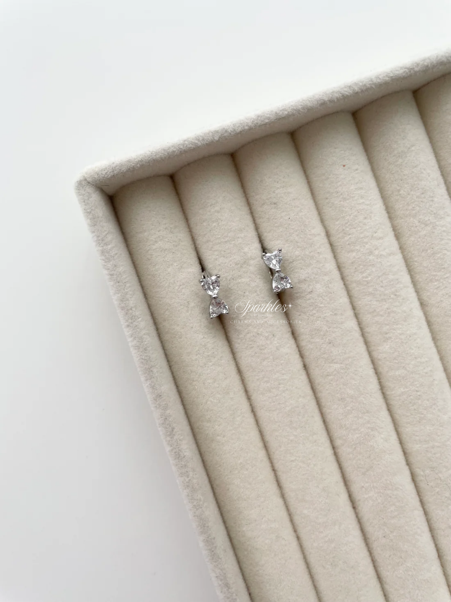 ge1491 Ribbon silver mini hoop