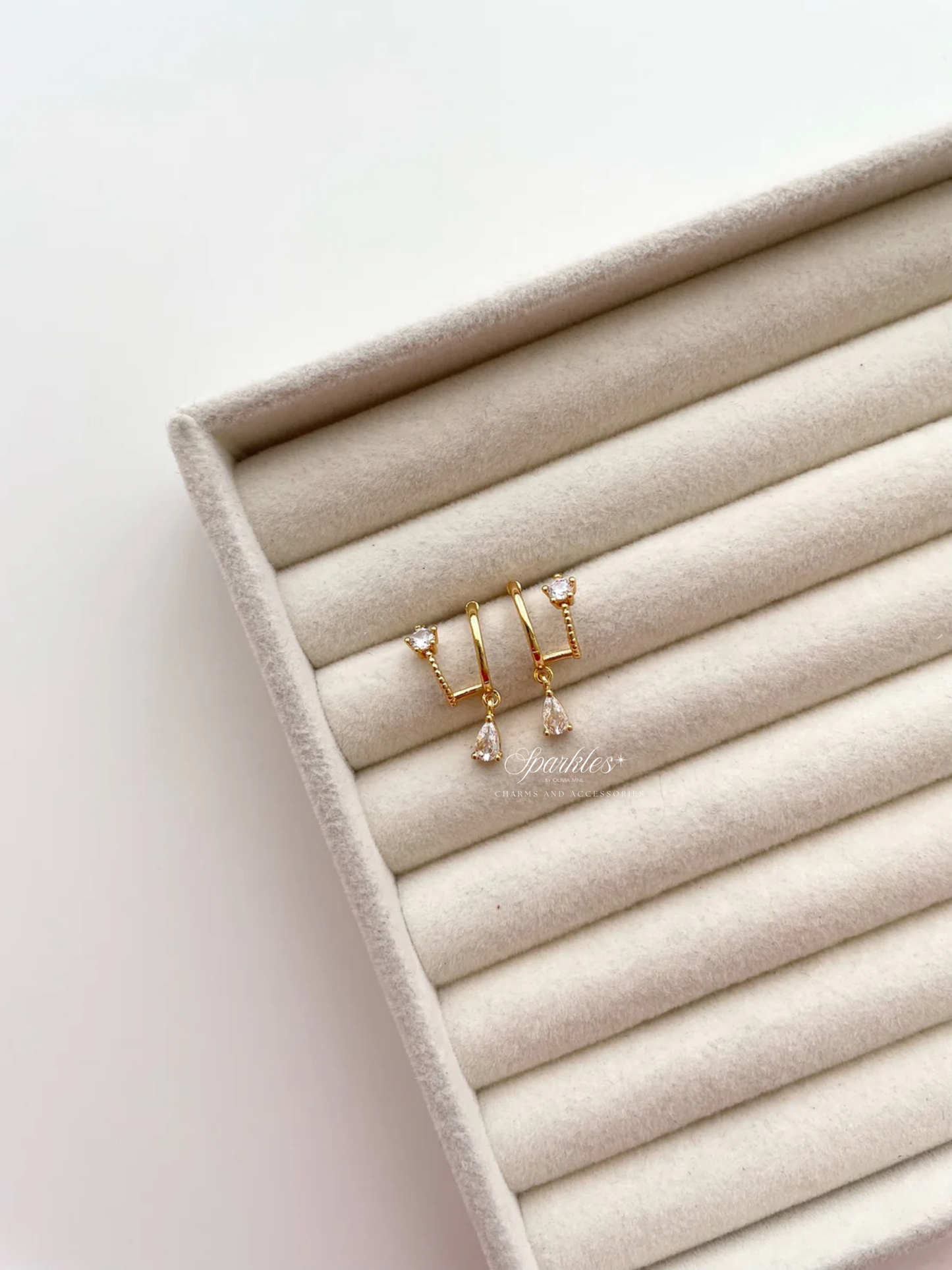 ge1512 Illusion earrings