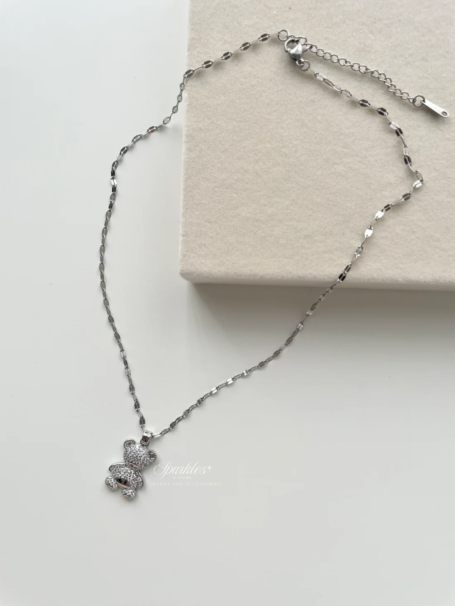 gn797 Silver bear necklace