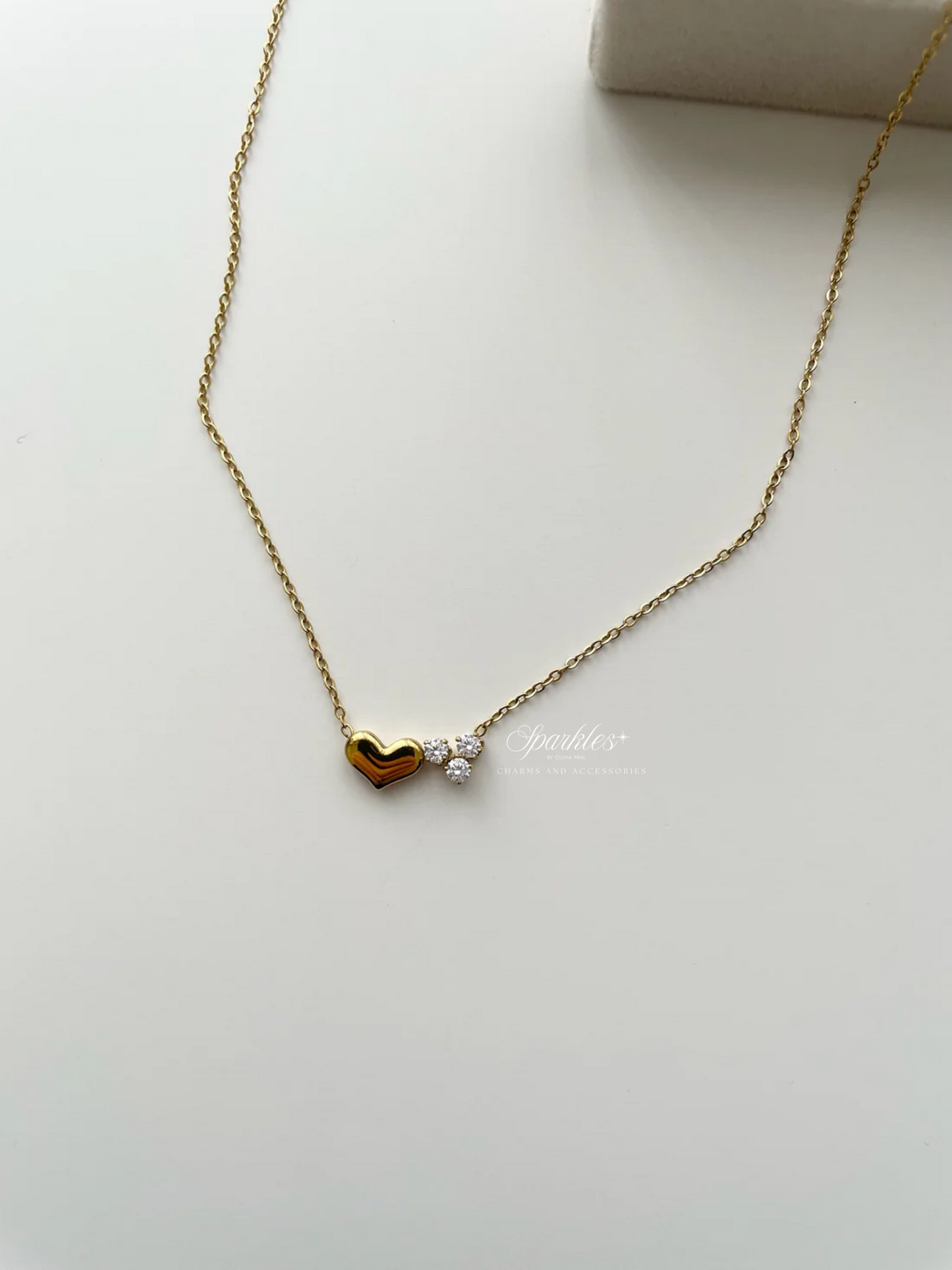 gn840 Heart and Gem necklace