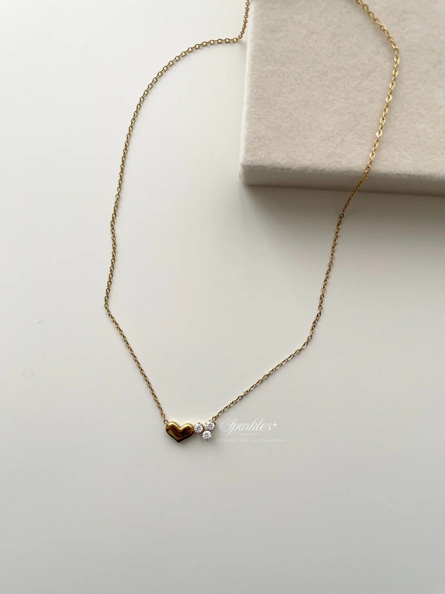 gn840 Heart and Gem necklace