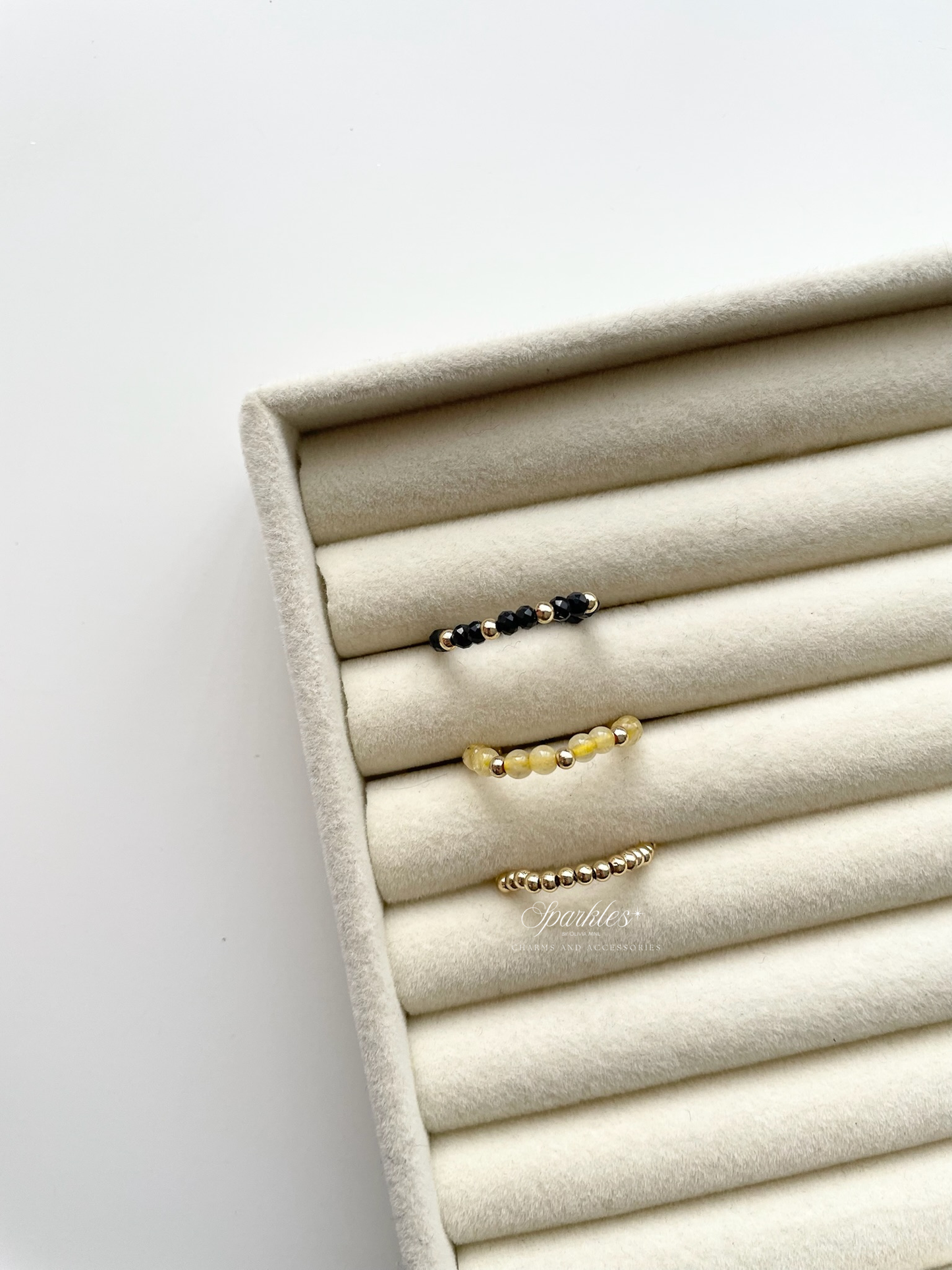 Golden Set with sizes