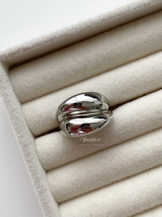 gr775 Silver chunky ring