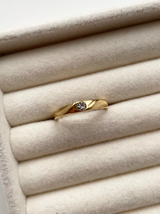 gr805 gold ring