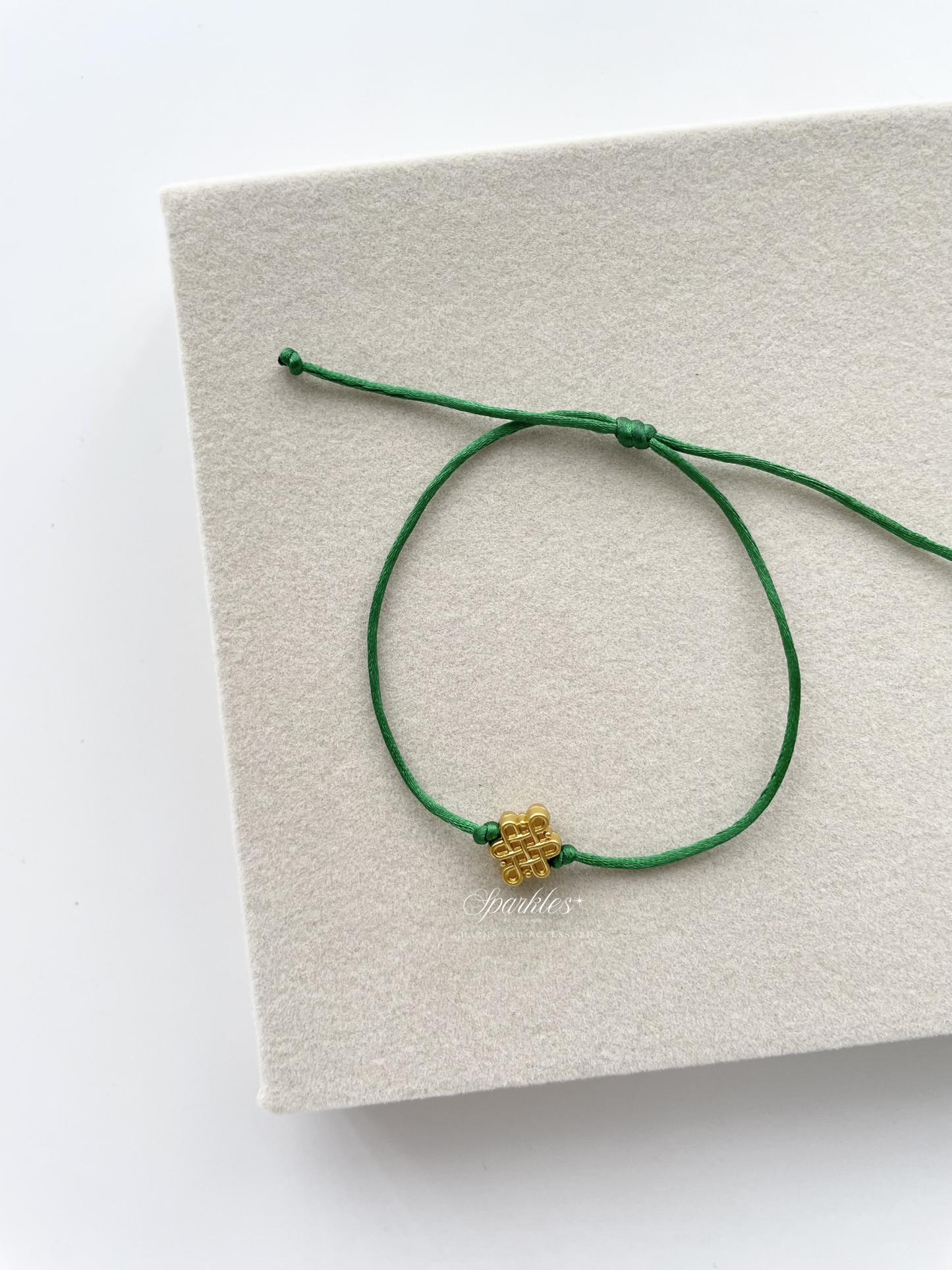 Green String Mystic Knot Bracelet (adjustable) greenmystic