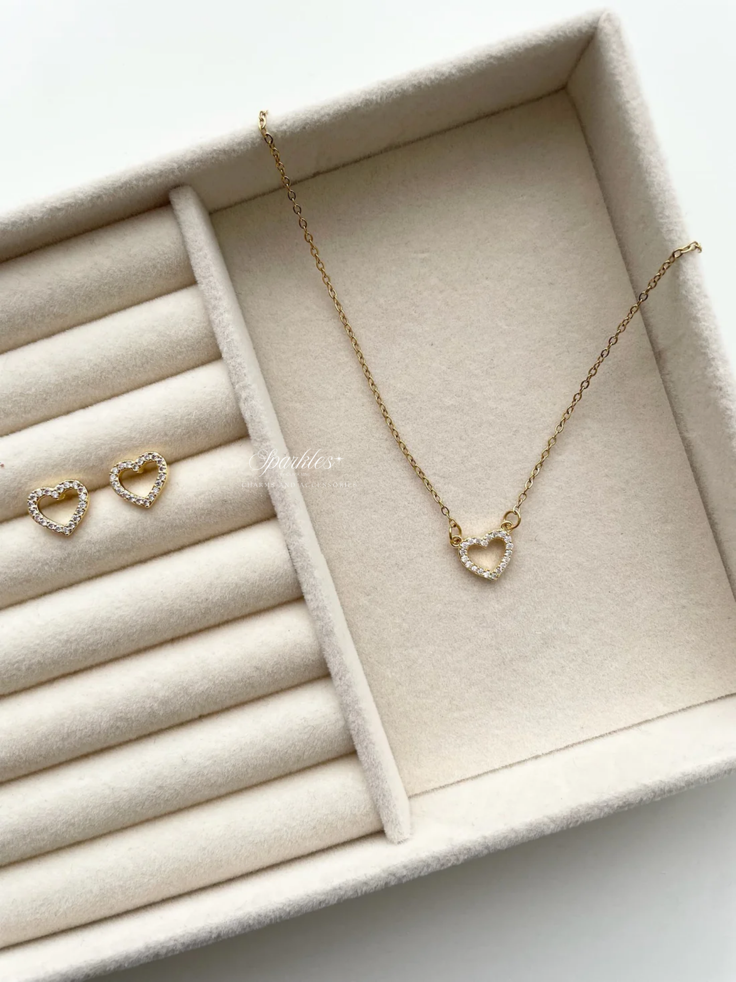 nset5 White Stone Heart Gold Set