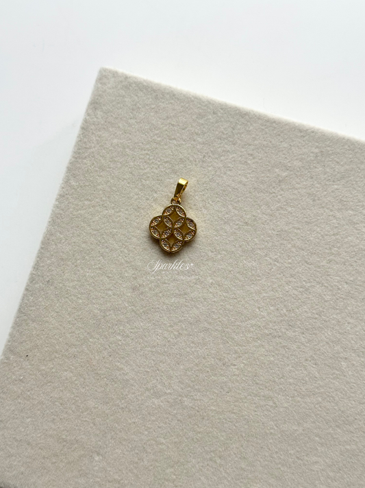 pendant30