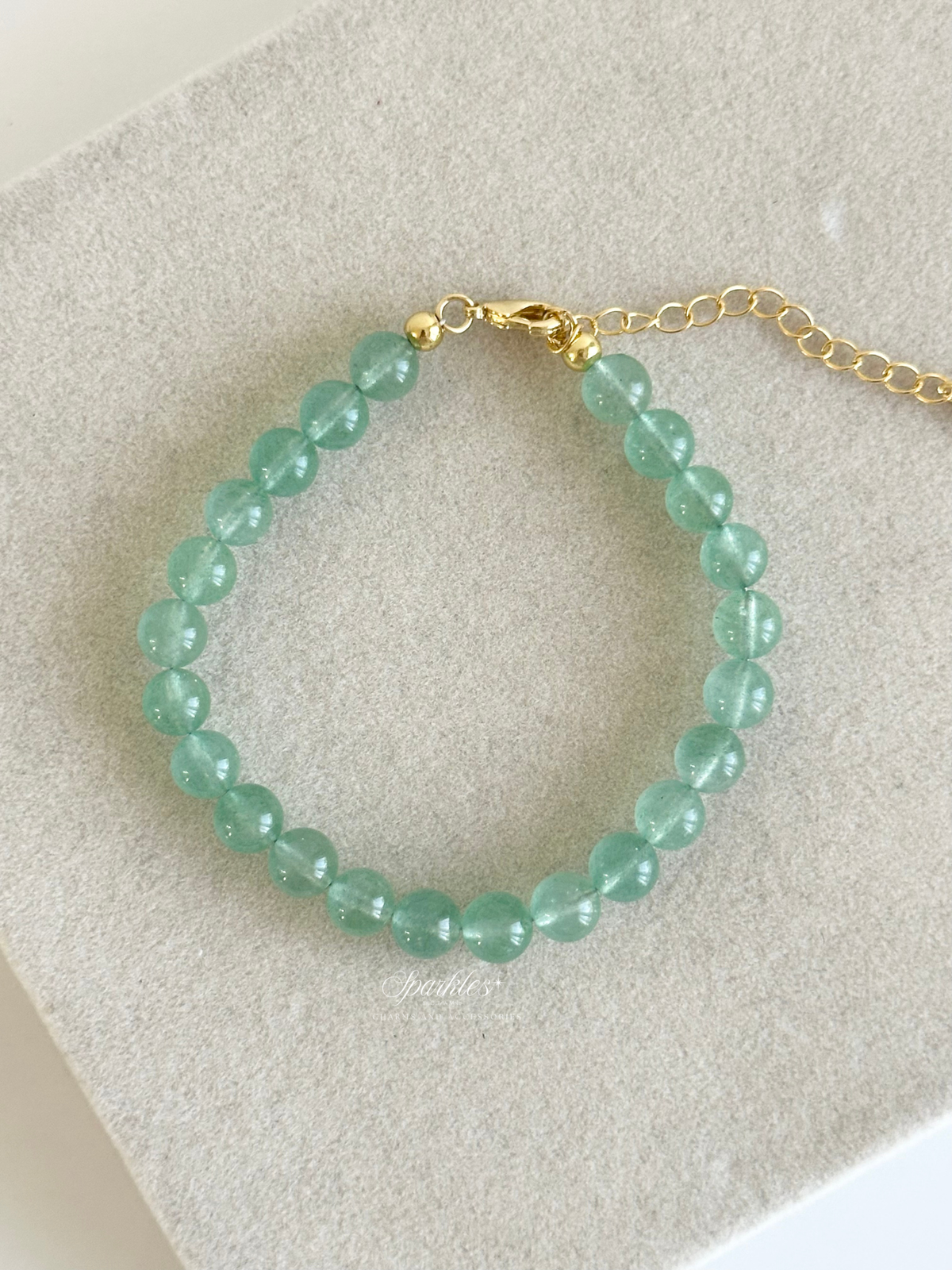Sel61 Green Strawberry Quartz with Extender