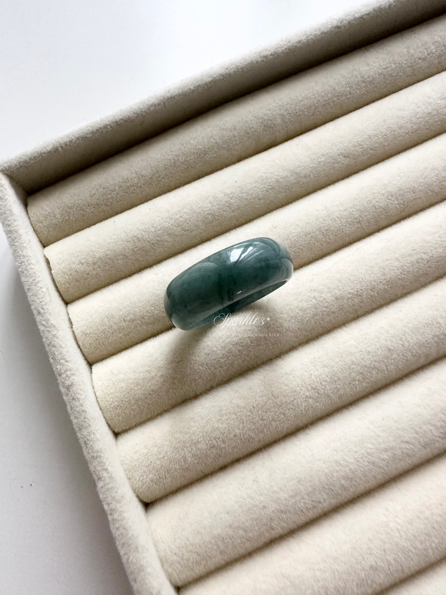 Wealth777 with sizes Jadeite Ring (Small)