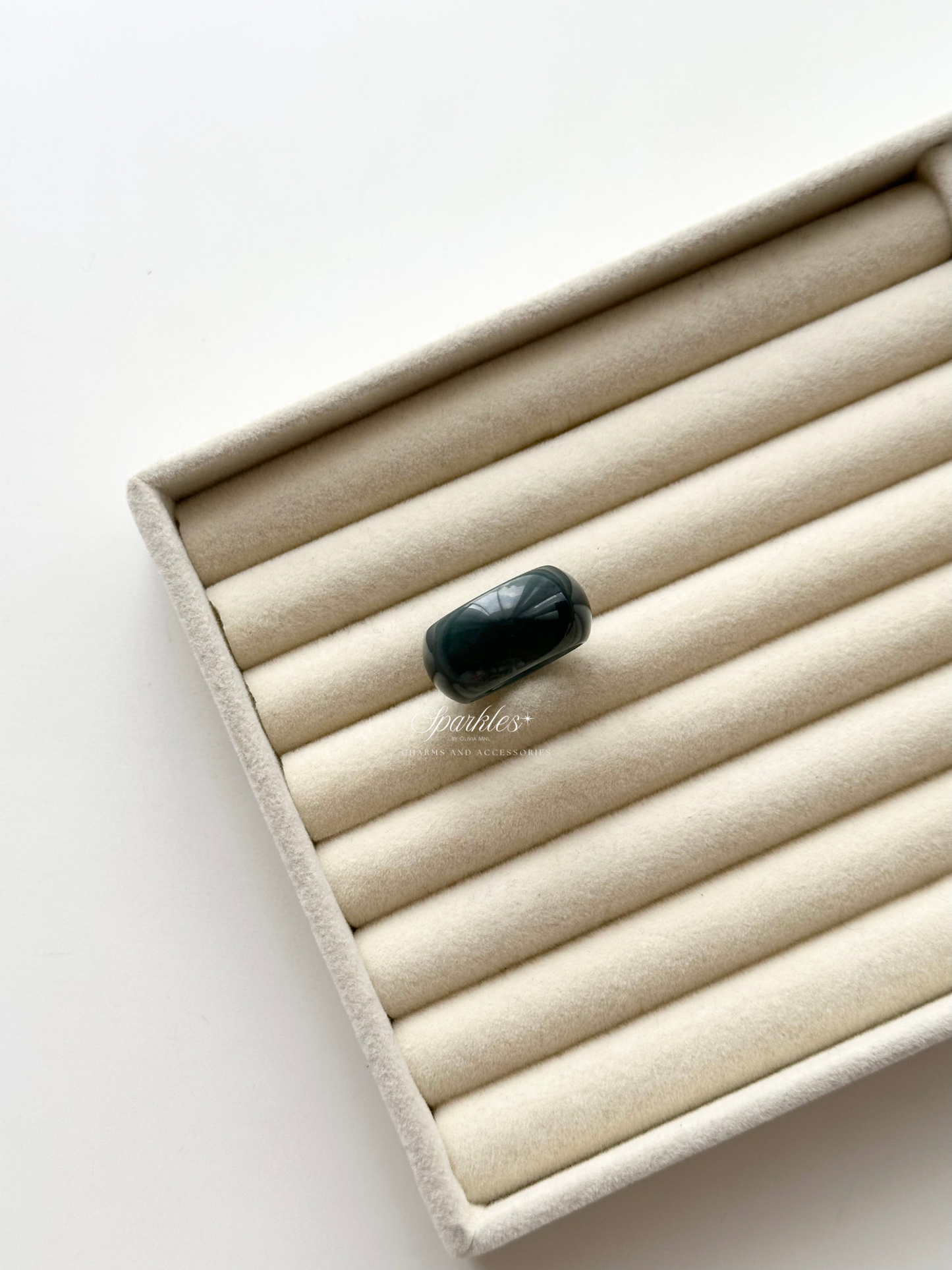 Wealth888 with sizes Jadeite Ring (Big)